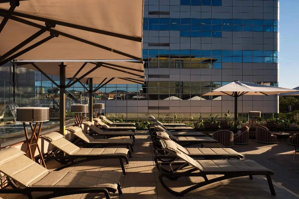 Pool, Catalonia Gran Hotel Verdi, Barcelona