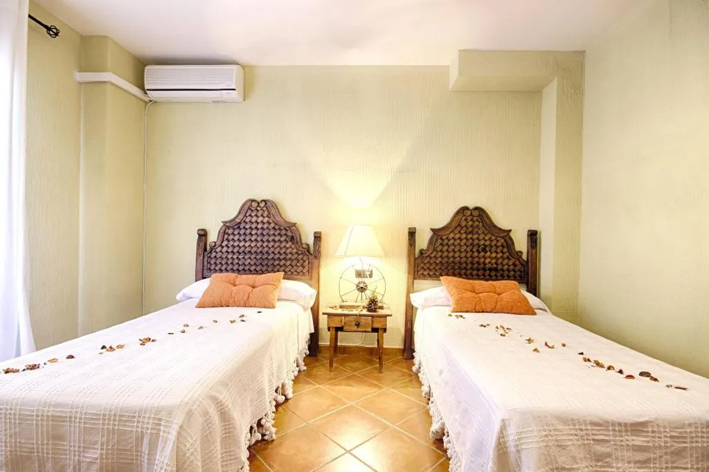 Room, Hotel Rural Sierra Tejeda, Andalucia