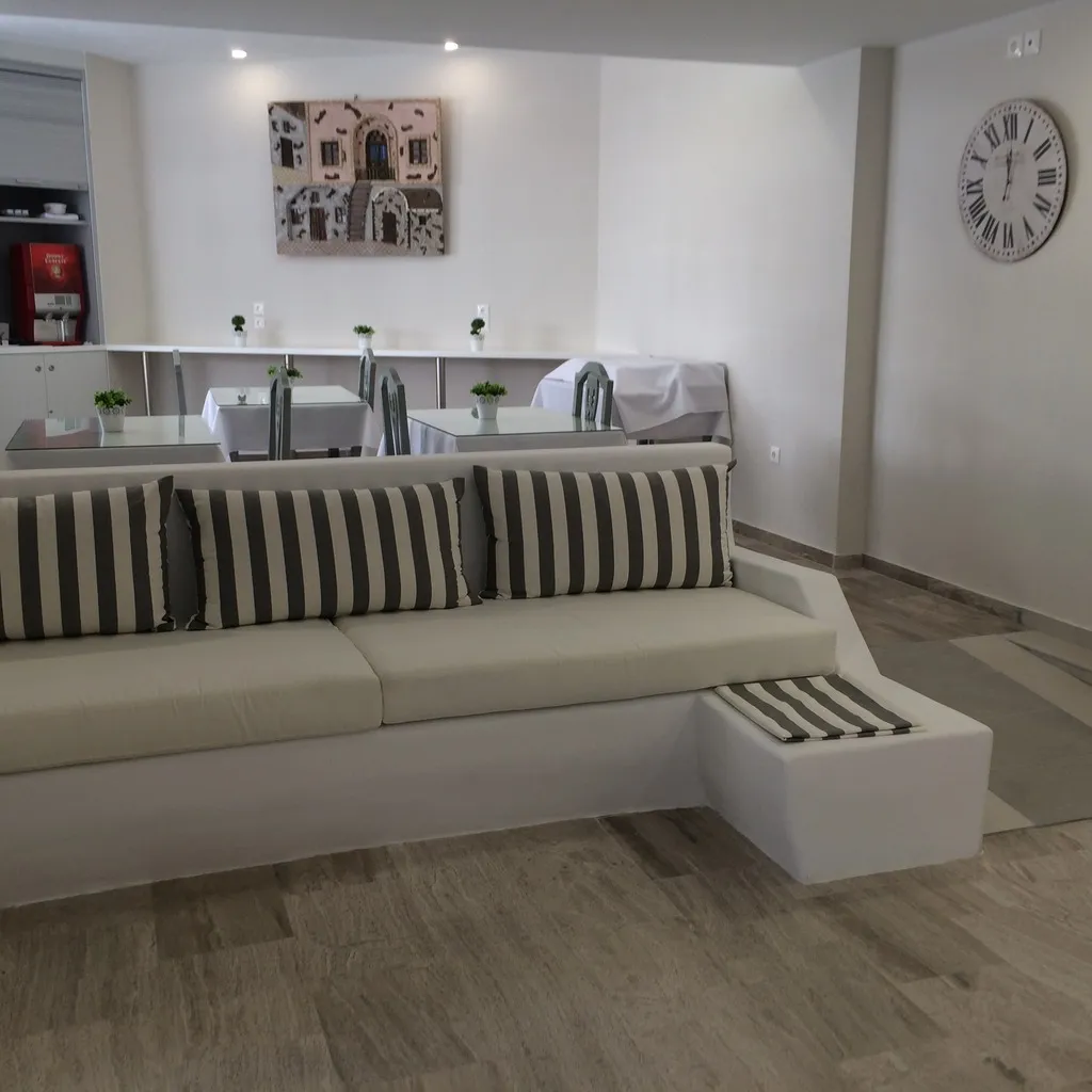 Lobby, Fomithea, Santorini
