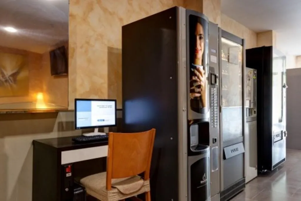 Sports and Entertainment, Hostal Barcelona, Barcelona