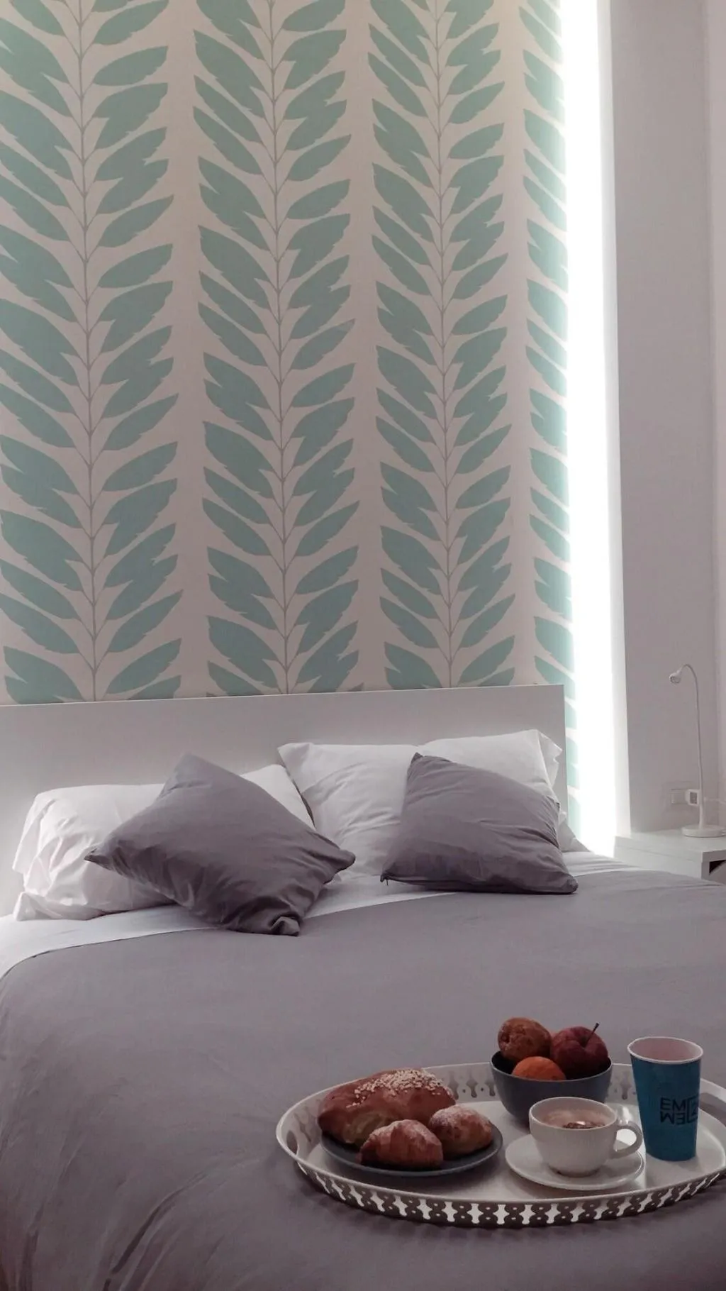 Room, B B Emme21, Naples