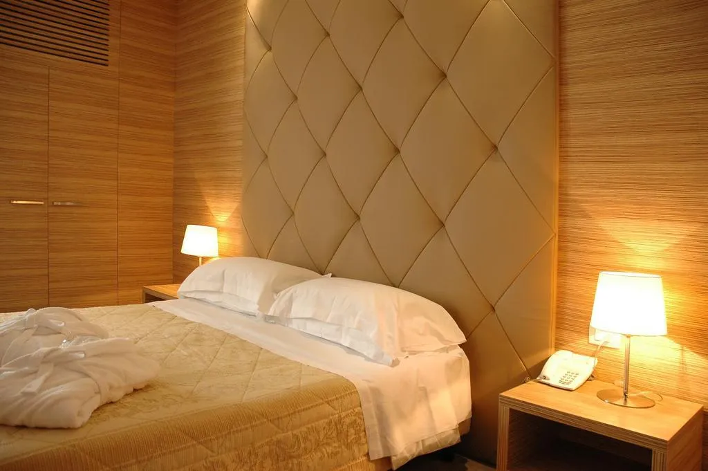 DOUBLE STANDARD Room, Phi Hotel Garden Area Roma Eur, Rome