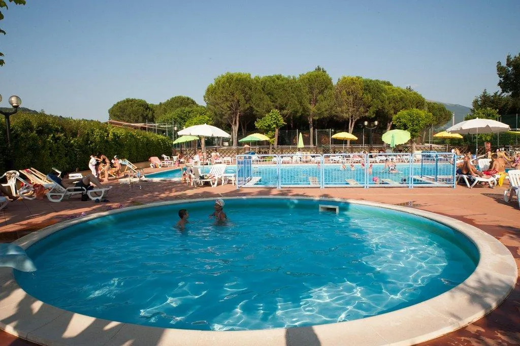 Pool, Green, Perugia