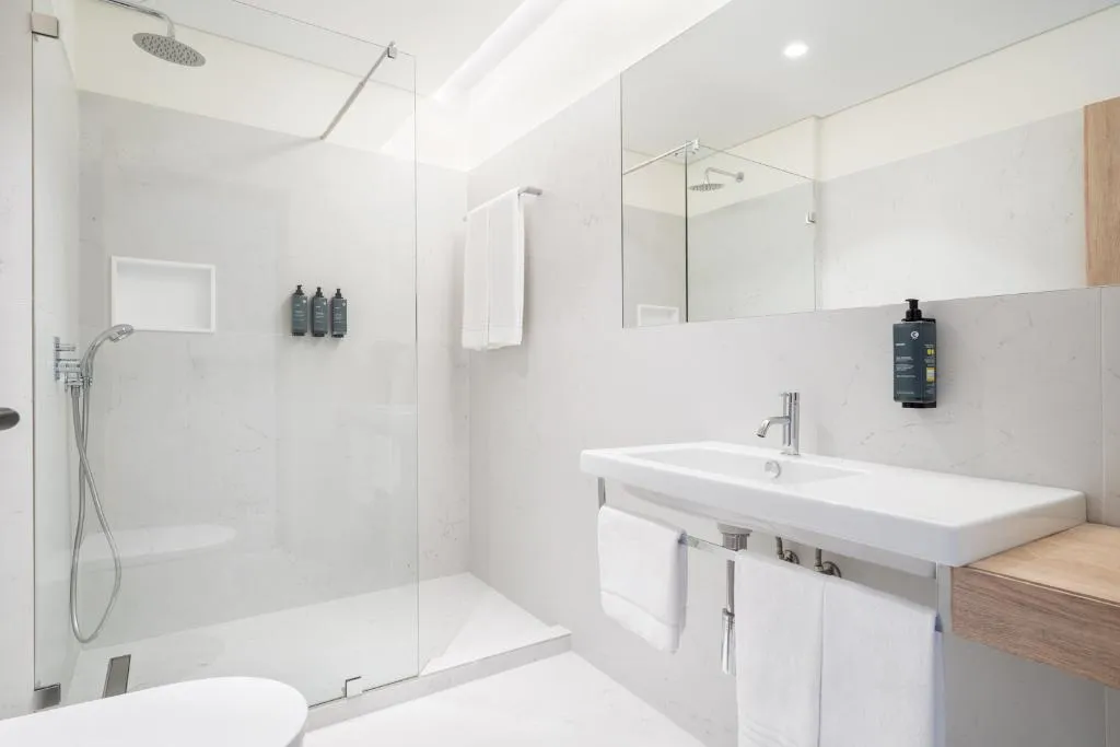 APARTMENT WITH BALCONY Room, Moov Apartments Boavista, Porto