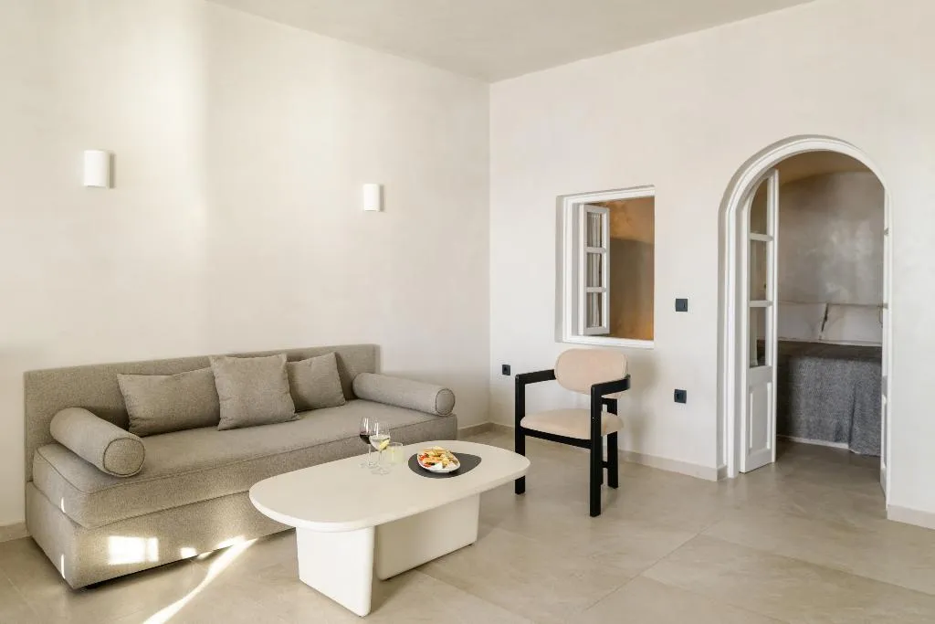SUITE HONEYMOON Room, Andromeda Villas, Santorini