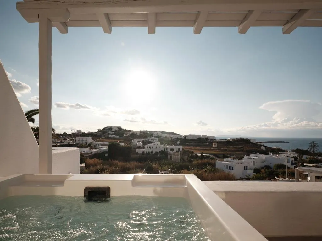 SUITE WITH JACUZZI Room, Andronikos, Mykonos