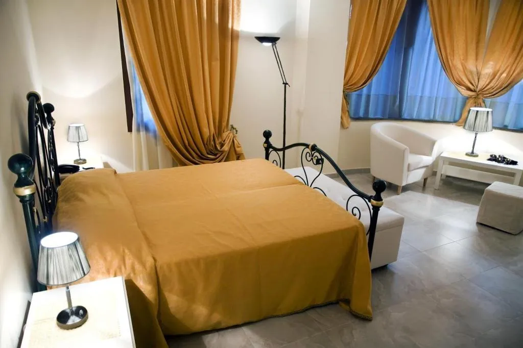 Room, B&B Lepanto, Catania
