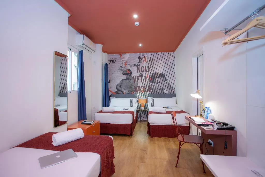 TRIPLE STANDARD Room, Casual Vintage Valencia, Valencia