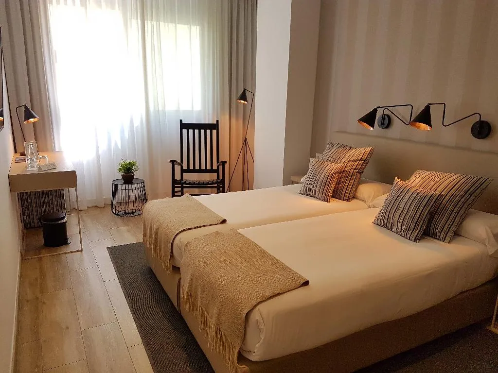 Double or Twin CLASSIC ONE BEDROOM Room, Hotel Boutique Balandret, Valencia