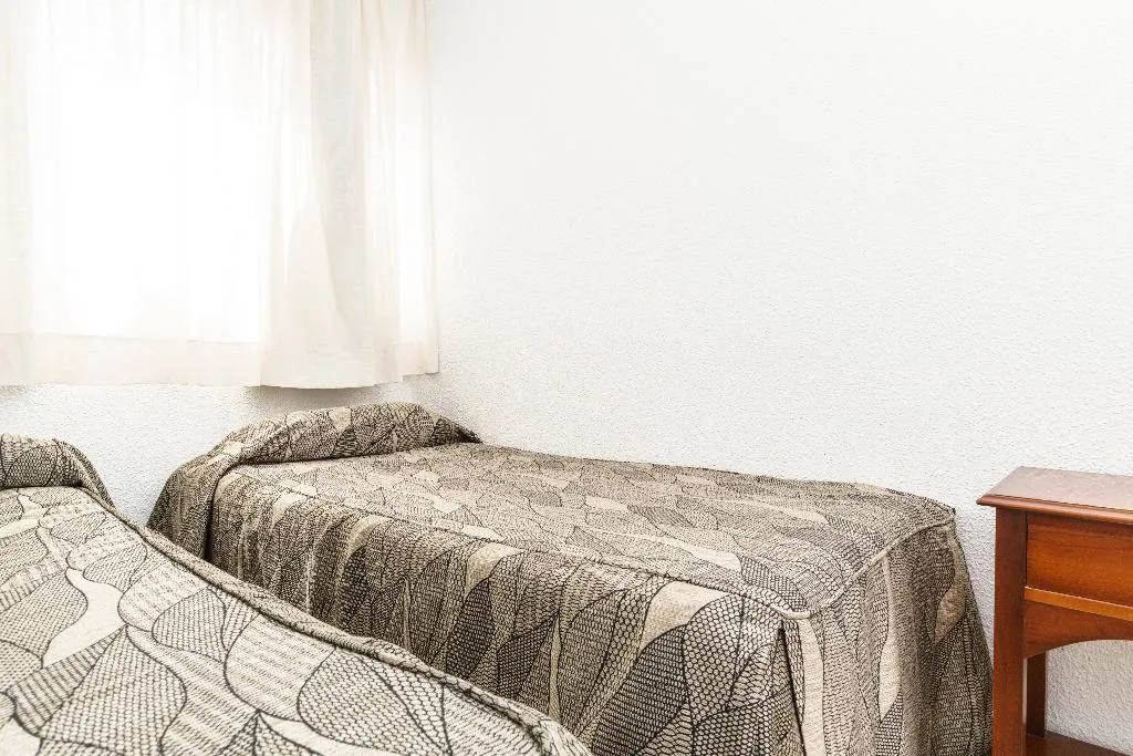 APARTMENT THREE BEDROOMS ONE BATHROOM Room, Apartamentos Maja Beach, Costa Blanca
