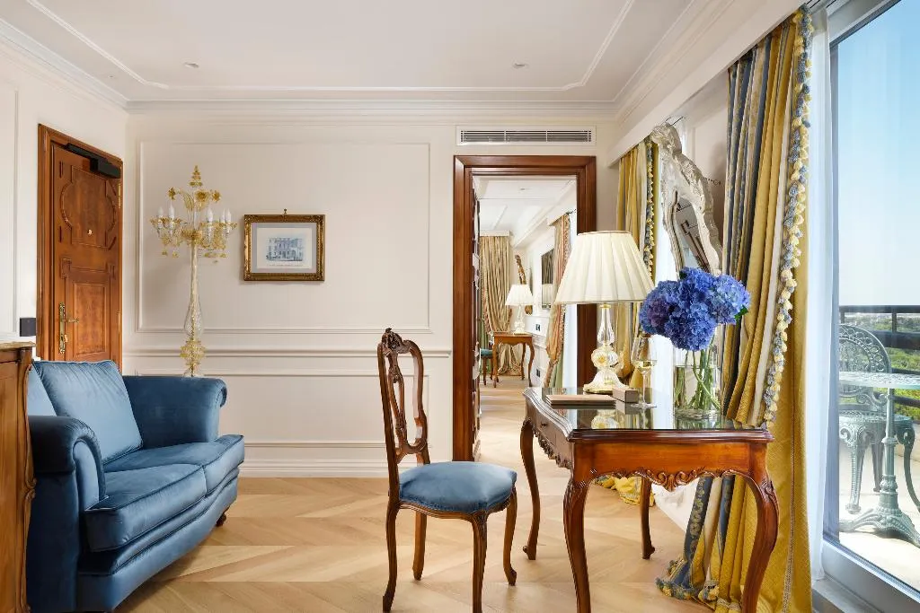 SUITE EXECUTIVE GARDEN VIEW Room, Parco dei Principi Grand Hotel & Spa, Rome