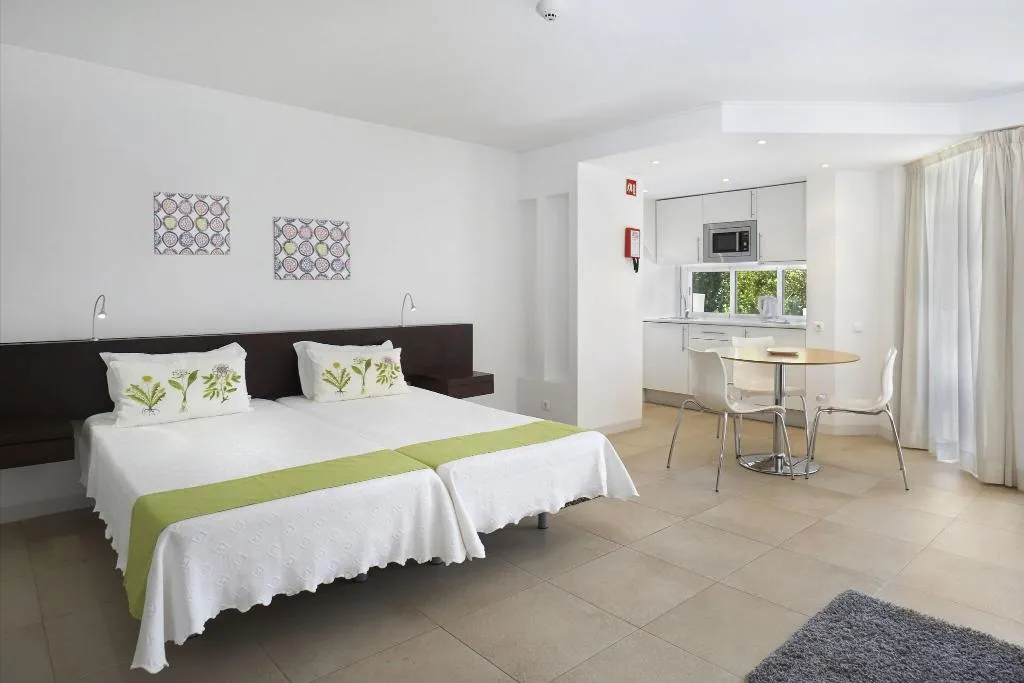 Room, Golden Club Cabanas, Algarve