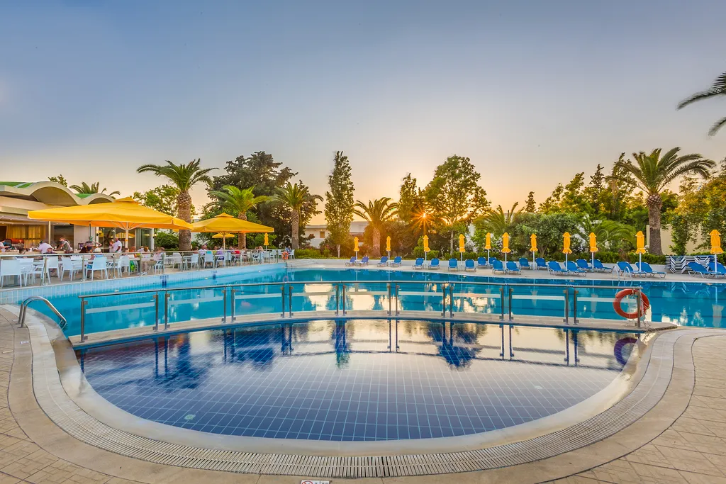 Pool, Kipriotis Hippocrates Hotel, Kos