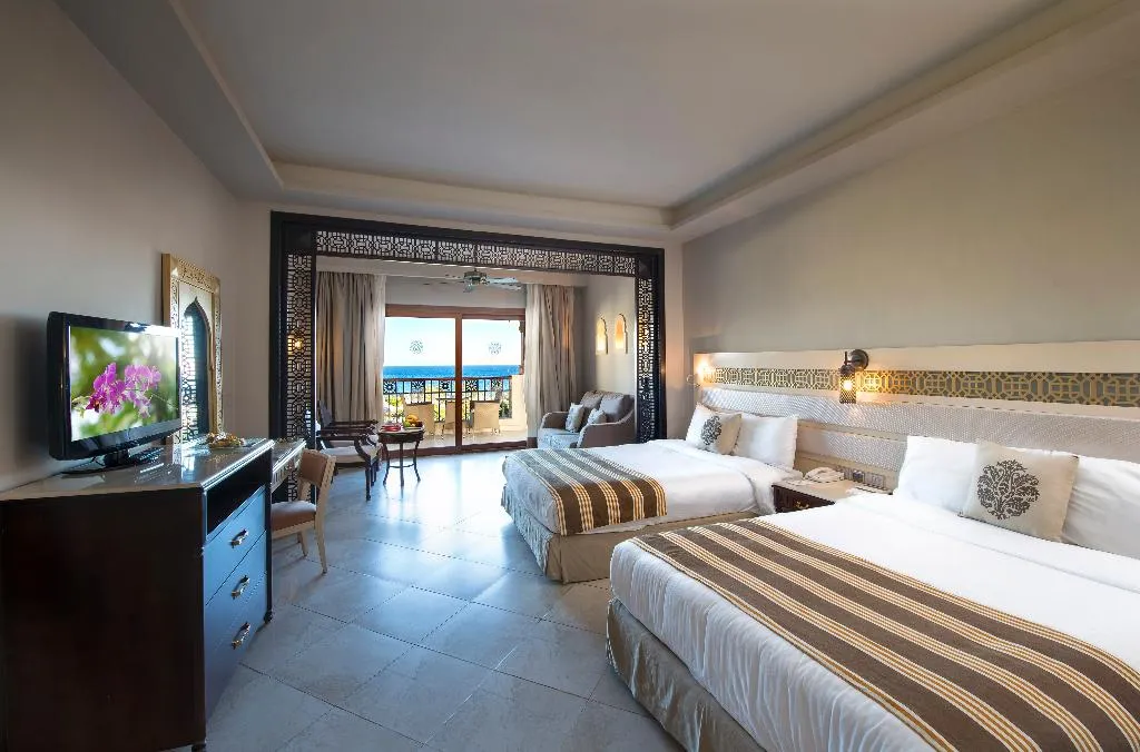 DOUBLE DELUXE SIDE SEA VIEW Room, Sunrise Arabian Beach Resort -Grand Select-, Red Sea Riviera