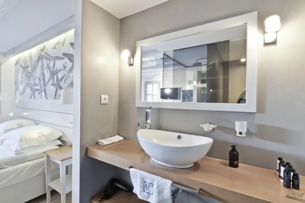Room, Lindos Comfy Suites, Rhodes