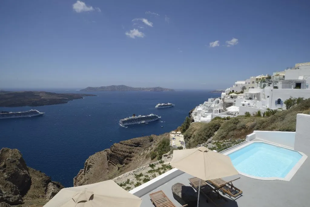 General view, The Last Sunbeam, Santorini