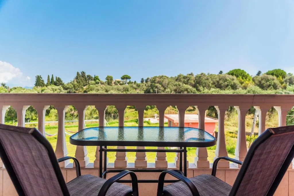 Room, Riposo Studios & Apartments, Corfu