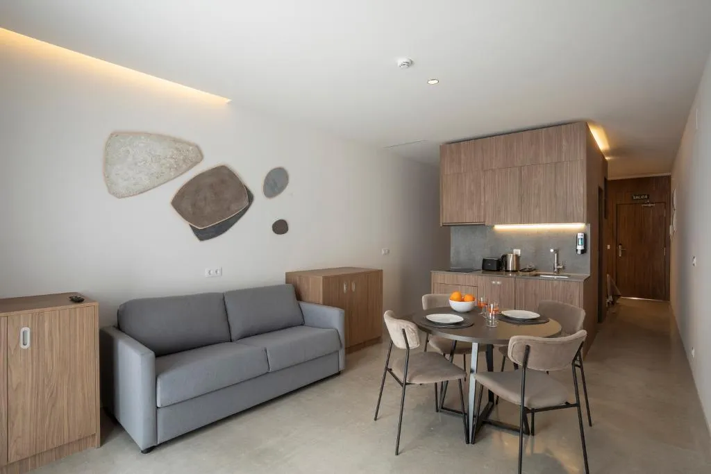 APARTMENT CAPACITY 3 ONE BEDROOM Room, Dau Studios, Valencia