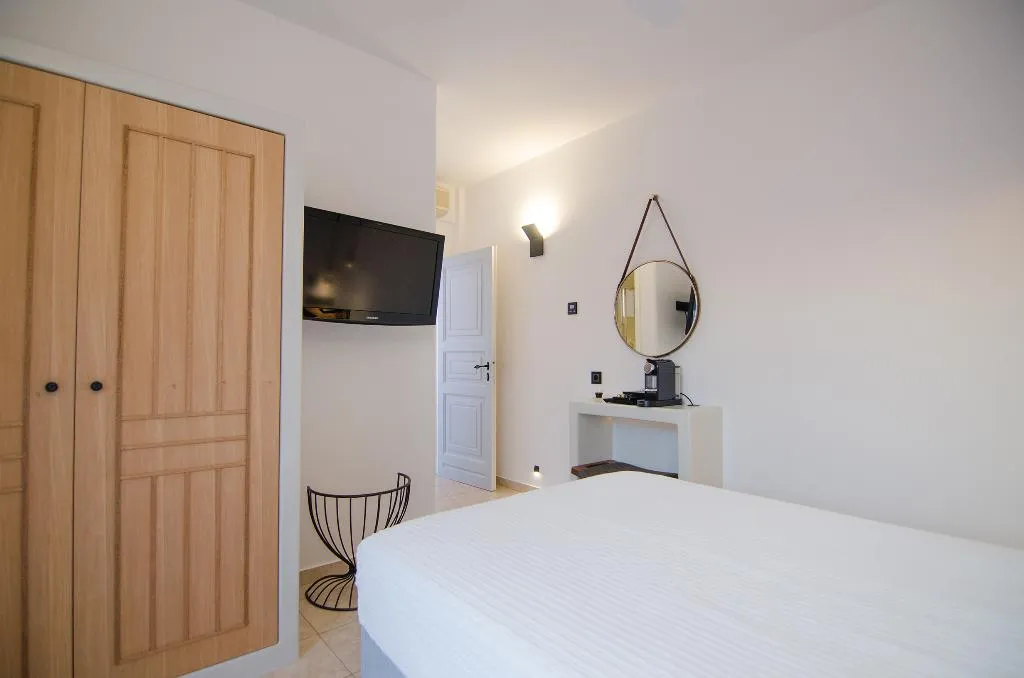 SINGLE STANDARD Room, Lofos Village, Santorini
