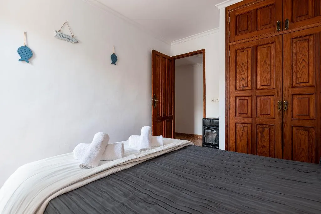 APARTMENT TWO BEDROOMS Room, Acapulco Apartments, Majorca
