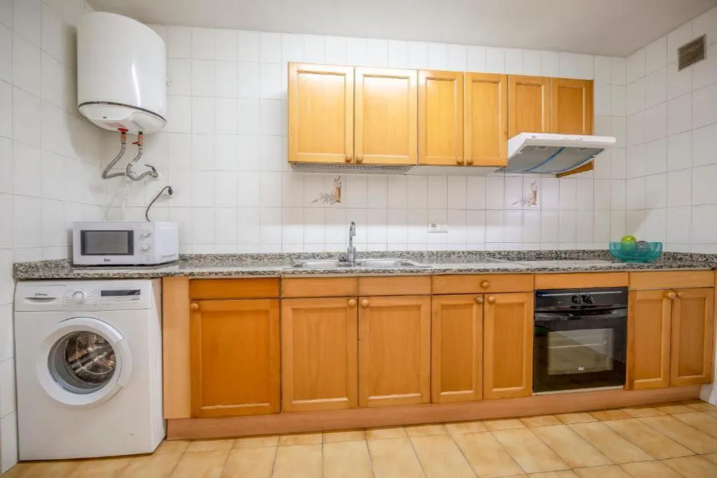 APARTMENT TWO BEDROOMS WITH AIR CONDITIONING Room, Edificio Azahar, Costa Dorada