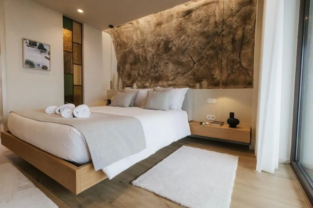 Room, Pousadela Village, Porto