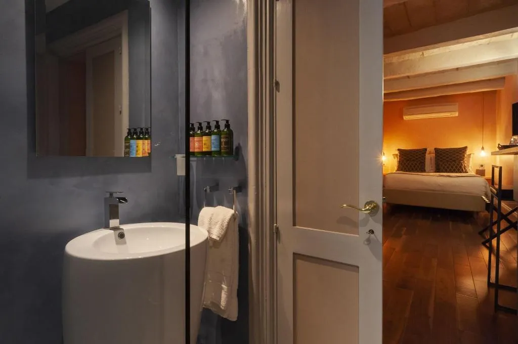 Room, The Coleridge, Malta