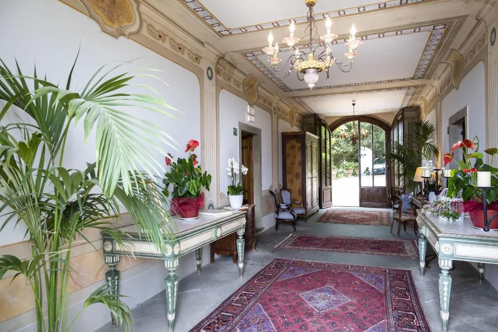 Lobby, Villa La Palagina, Florence