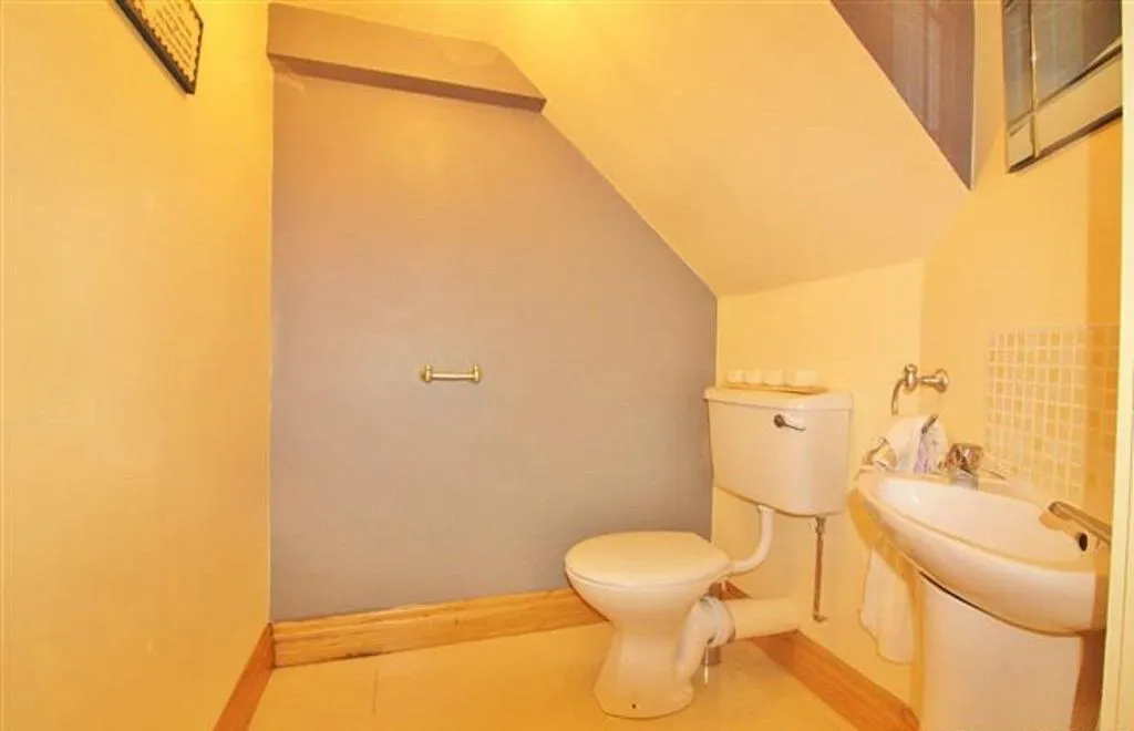 Room, Saleem Holiday House, Dublin