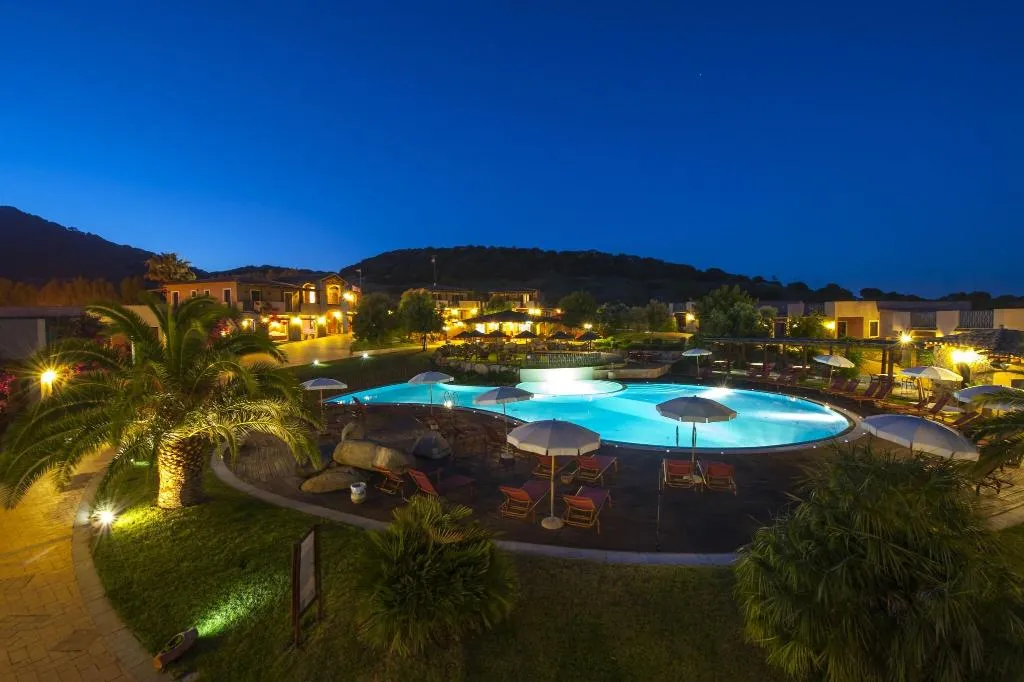 Pool, S'Incantu Resort, Cagliari