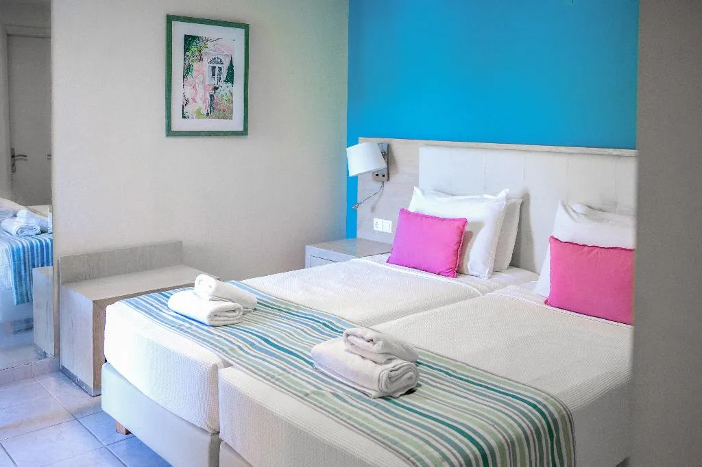 Double or Twin STANDARD Room, Princess Hotel, Kefallinia