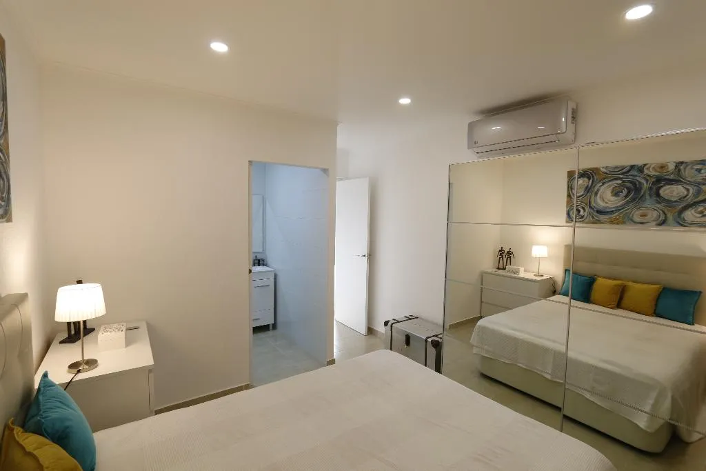 APARTMENT THREE BEDROOMS Room, Apartamentos The Old Village by Village 4u, Algarve