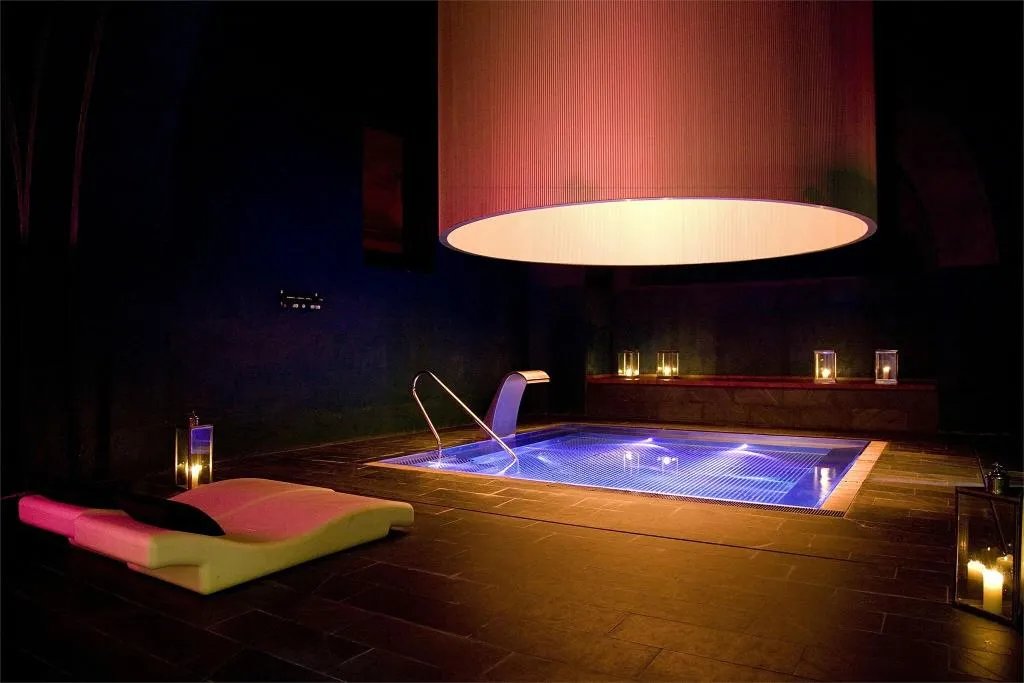 Pool, Parador de Alcala de Henares, Madrid