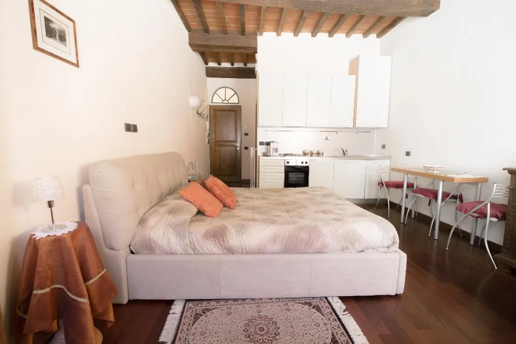 JUNIOR SUITE ONE BED Room, La Corte Del Re, Florence