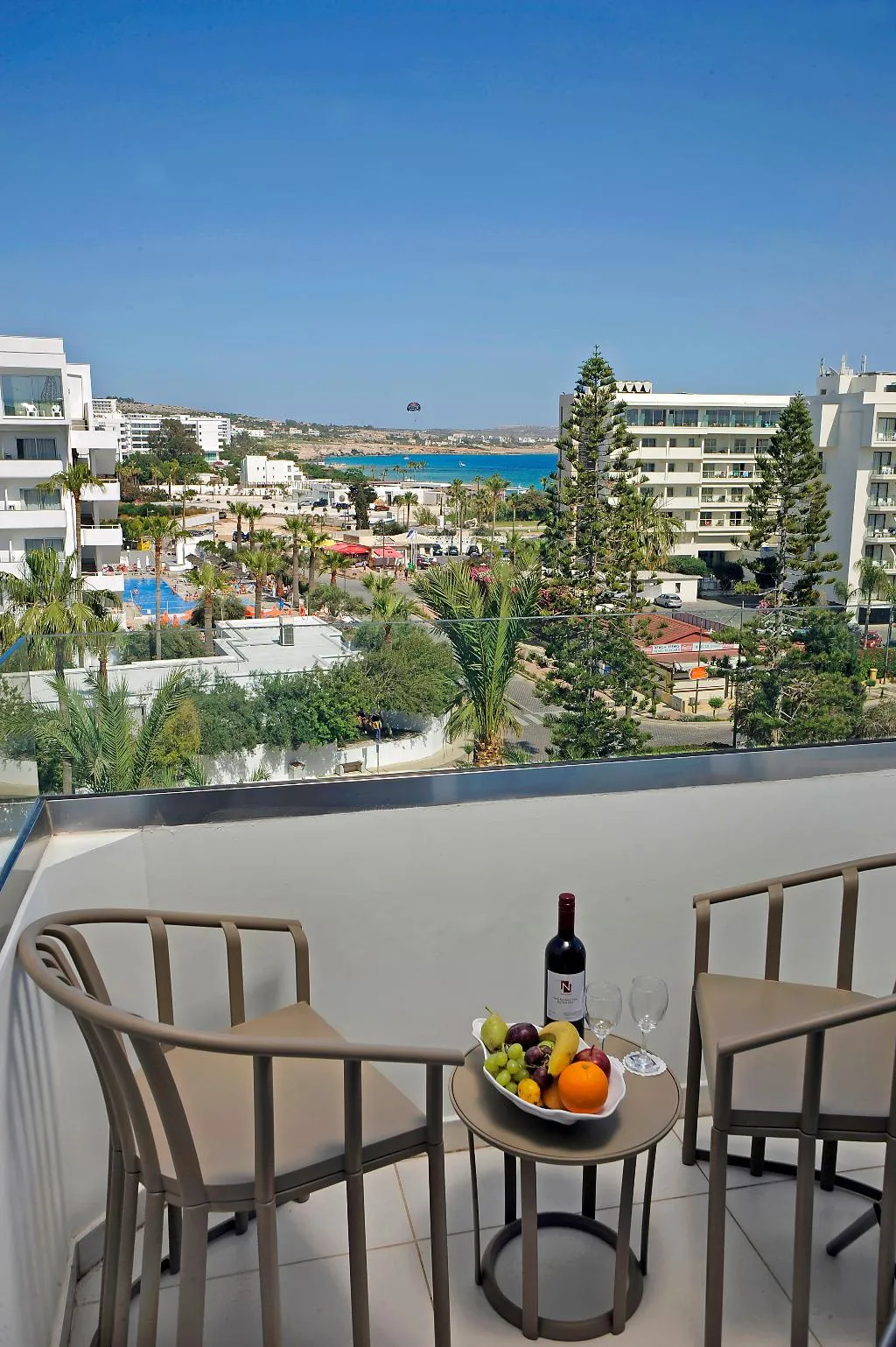 TWIN DELUXE SIDE SEA VIEW Room, Nestor, Cyprus