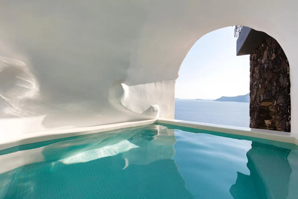 SUITE EXECUTIVE SEA VIEW Room, Canaves Oia Suites, Santorini
