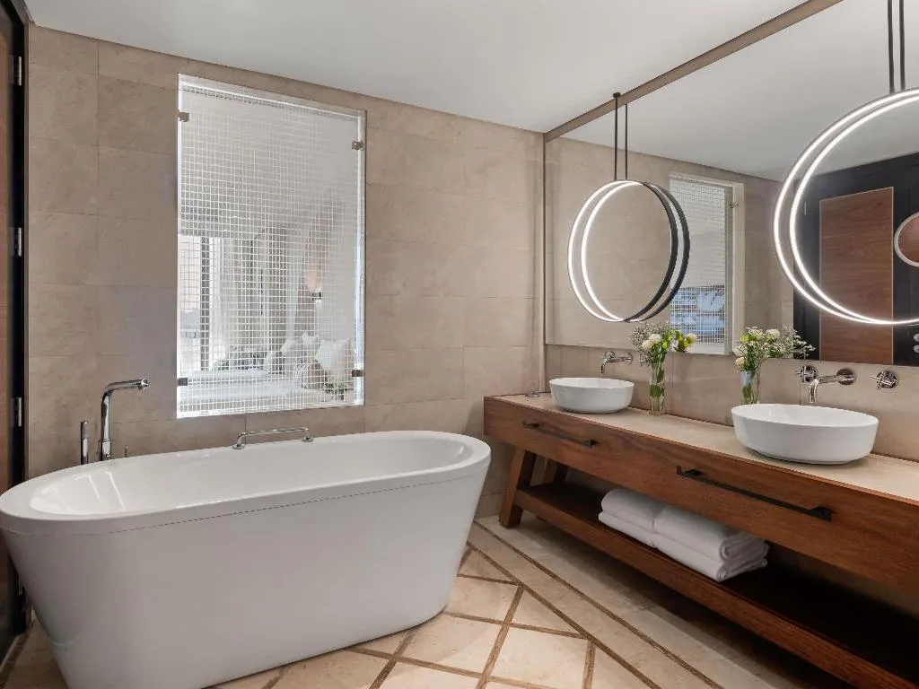 Room DELUXE Room, Rixos The Palm Hotel & Suites, Dubai