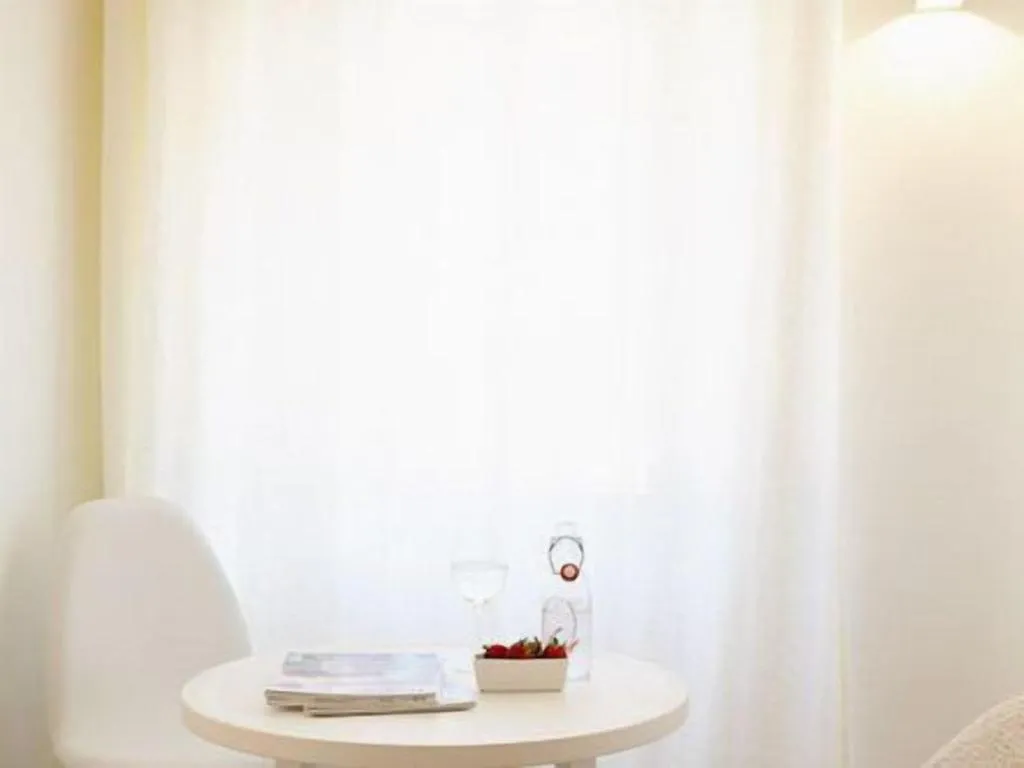 Room, Hotel Mas Lazuli, Costa Brava