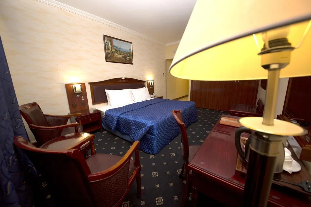 FAMILY ROOM PREMIER Room, Mount Royal Hotel, Dubai