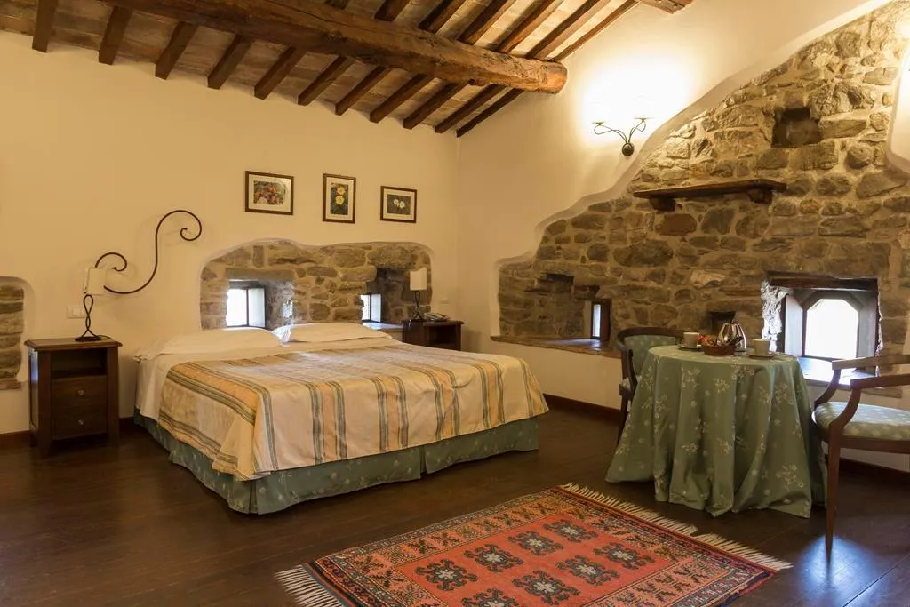 DOUBLE CLASSIC Room, Castello di Petrata, Perugia