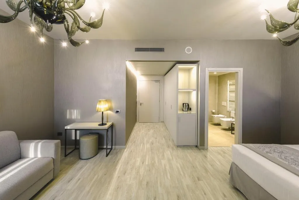 JUNIOR SUITE CAPACITY 4 Room, Hotel Aquarius Venice, Venice