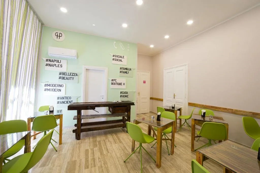 Restaurant, P.C. Boutique H. Napoli Centro, Naples