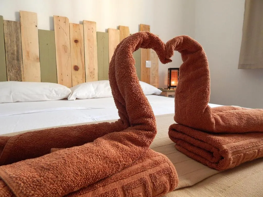 Room, Twenty-Seven Degrees, Gran Canaria