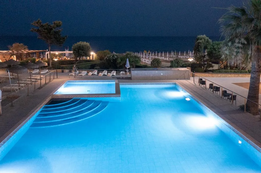 Pool, Hotel Club Eloro, Catania