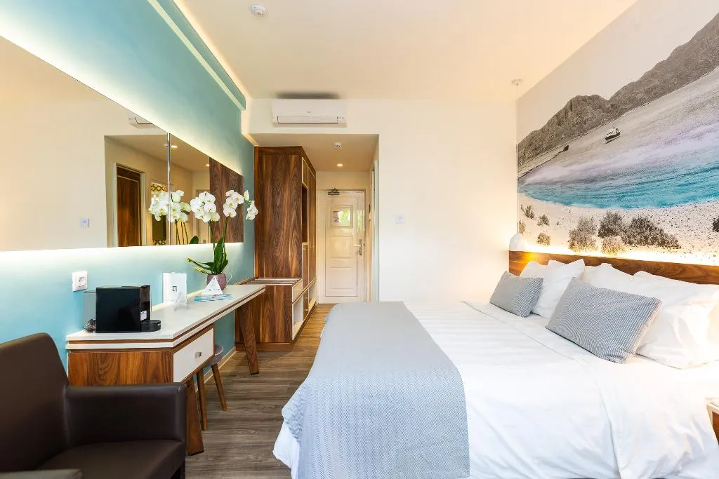 JUNIOR SUITE WITH JACUZZI Room, Atrium Ambiance Hotel, Crete
