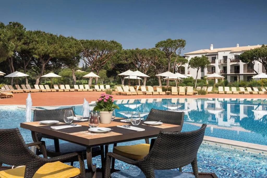 Restaurant, Pine Cliffs Residence, Algarve