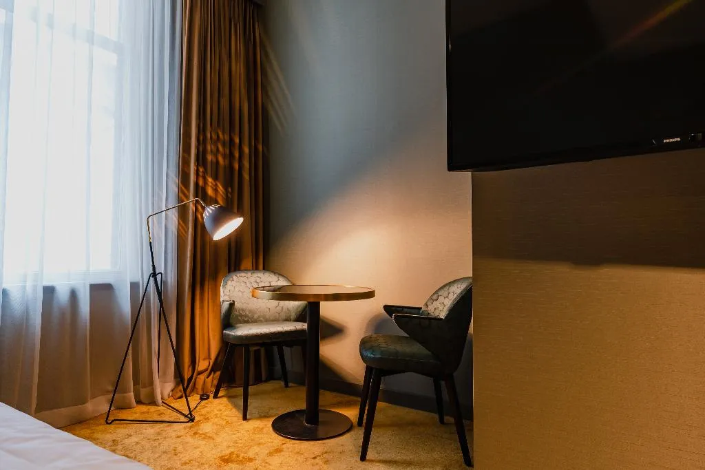 Double or Twin COMFORT Room, Hotel MAI Amsterdam, Amsterdam