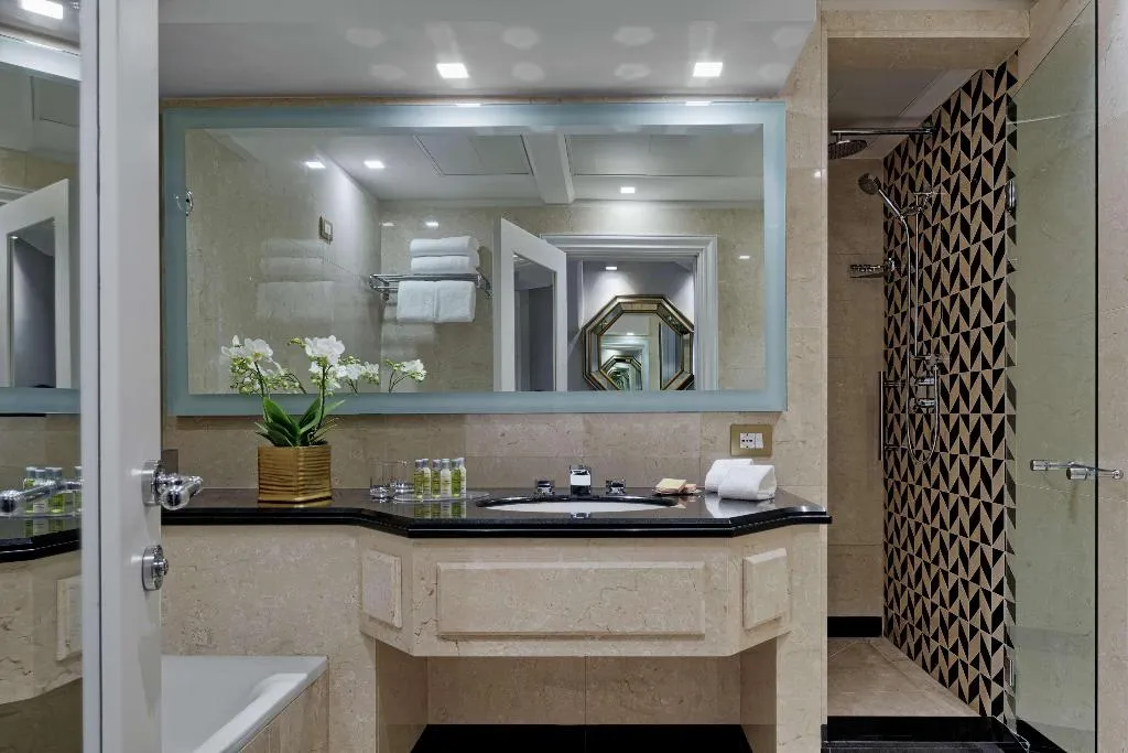 SUITE EXECUTIVE Room, Hilton Molino Stucky Venice, Venice