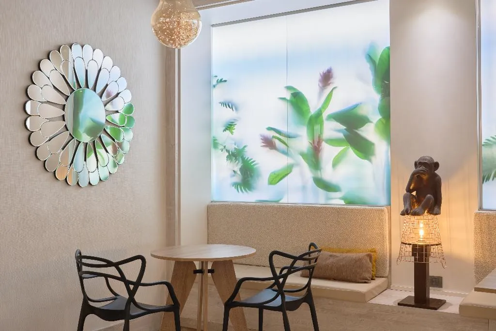 Lobby, Puerta de Toledo, Madrid