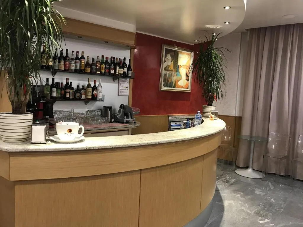 Bar, Hotel Parma, Milan